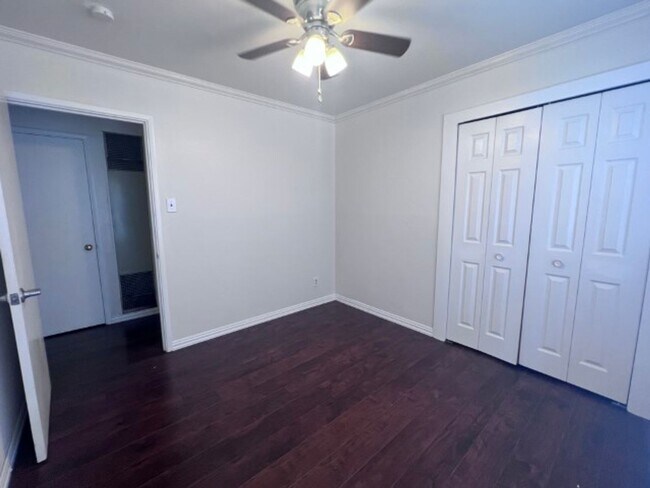Building Photo - 703 E Formosa Blvd