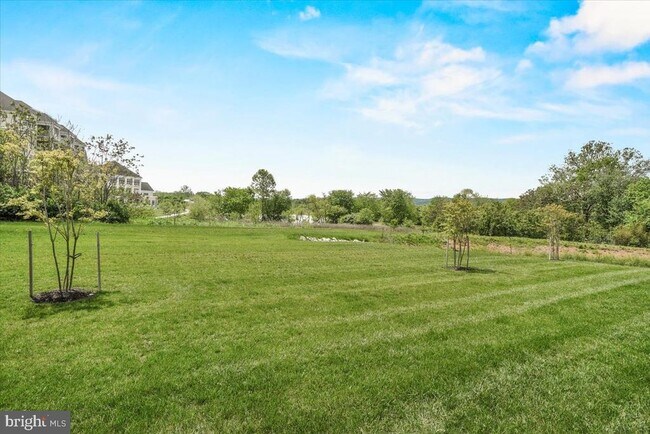 Building Photo - 312 Hammersmith Cir