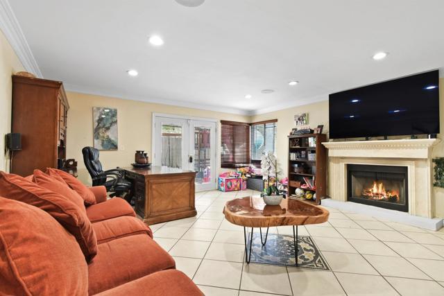 Building Photo - 613 Point Vicente Ct