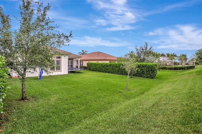 Building Photo - 8840 S Miralago Way