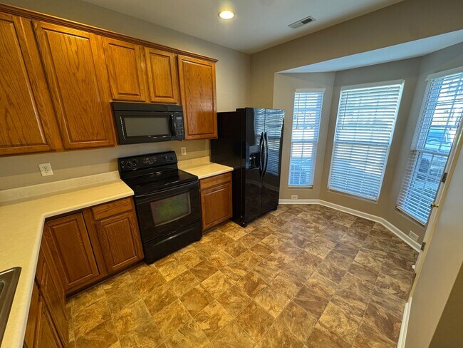 Building Photo - 3BR Townhome in Durham!
