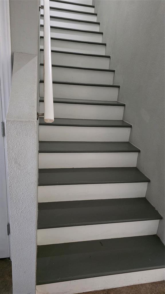 Building Photo - 5605 Clyde Ln