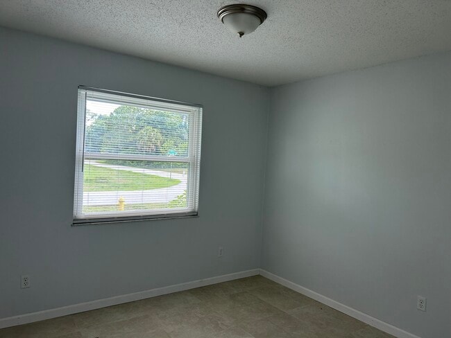 Building Photo - 971 Gulfport Rd SE