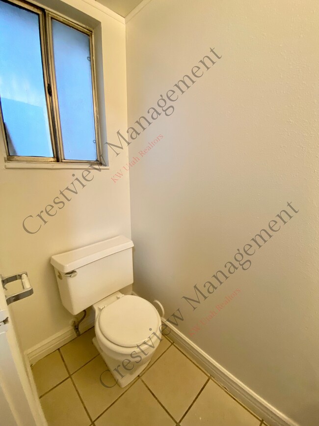 Building Photo - 2411 W 3800 S