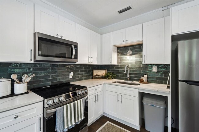 Building Photo - 459 Bell Ave