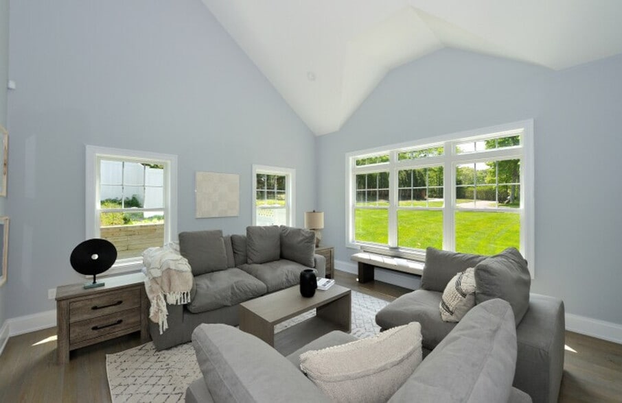 Building Photo - 19 Quail Run