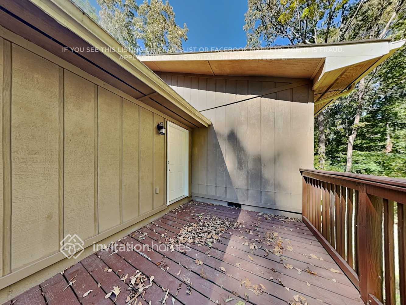 Building Photo - 300 1st St