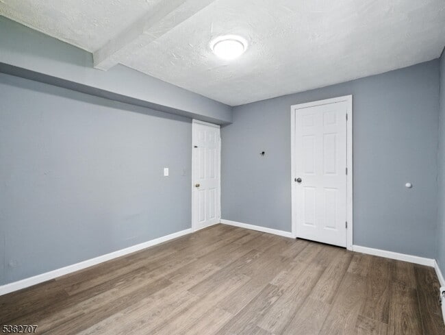 Building Photo - 158 Belmont Ave