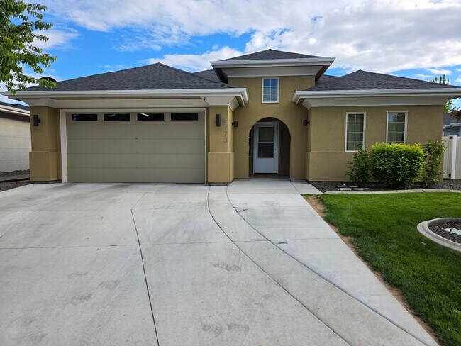 Primary Photo - Beautiful Boise Home