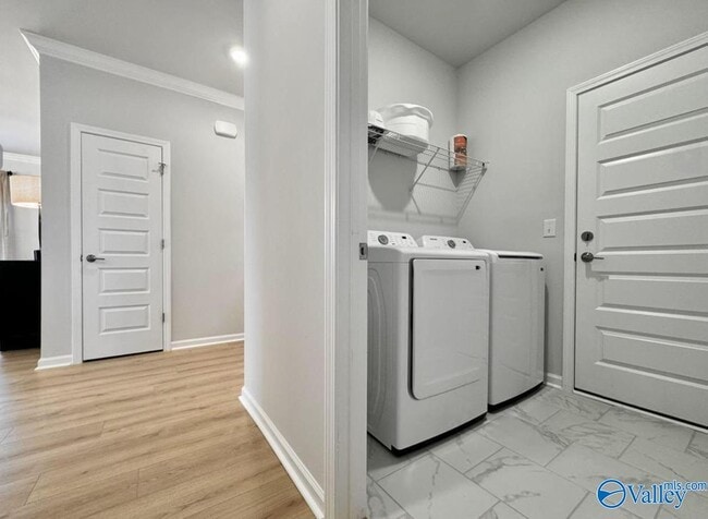 Building Photo - 18048 Longleaf Dr