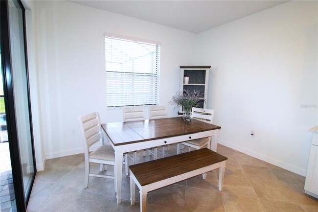 Building Photo - 15233 Sea Salt Wy