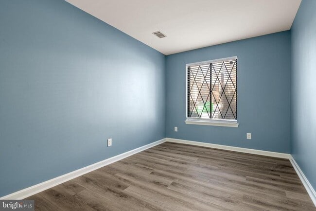Building Photo - 926 Rhue Haus Ln