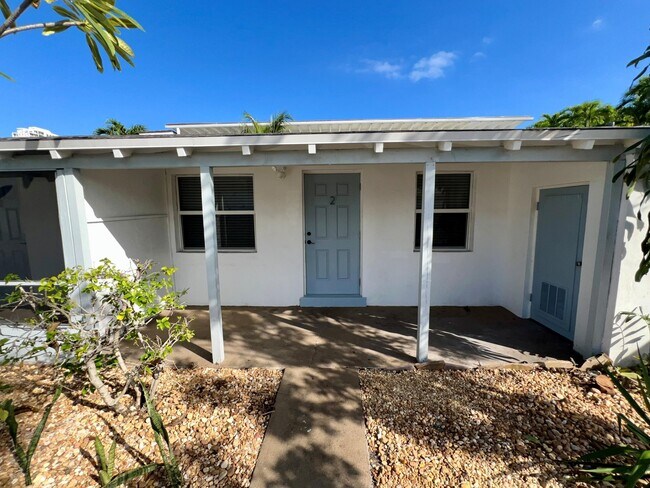 Building Photo - 1235 Beach Rd