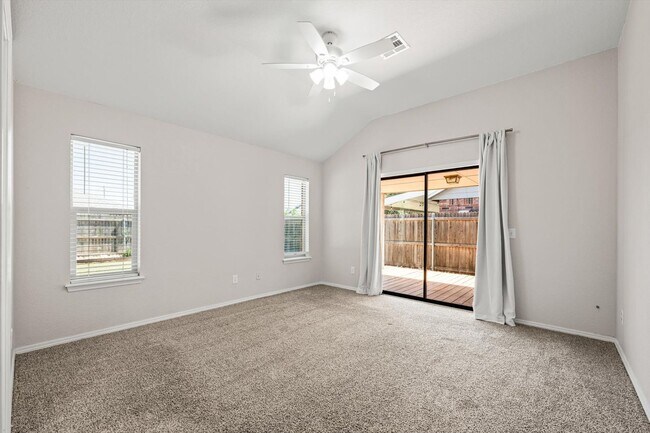 Building Photo - Two reasons to stop scrolling: the schools and the bathrooms. 3/2/2 Home in Putnam City Northaven...