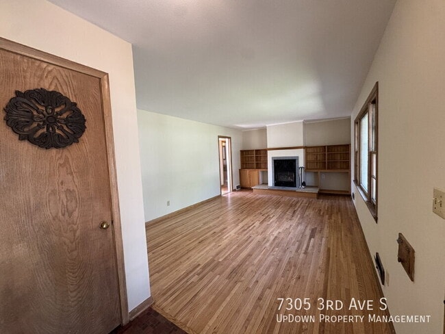 Building Photo - 7305 3rd Ave S