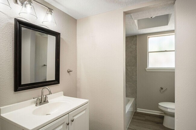 Building Photo - Updated 4 bedroom, 3 bath, single story house on a 20500 sq ft lot in Roman Forest!! Upgrades inc...