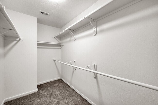 Building Photo - 29717 Buffalo Canyon Dr