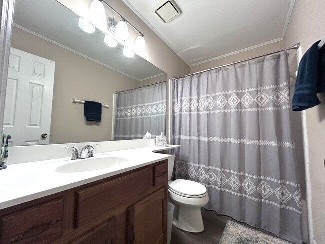 Building Photo - North Druid Hills Hidden Gem!  2 Bed - 2 Bath Near Emory, Available Late July!