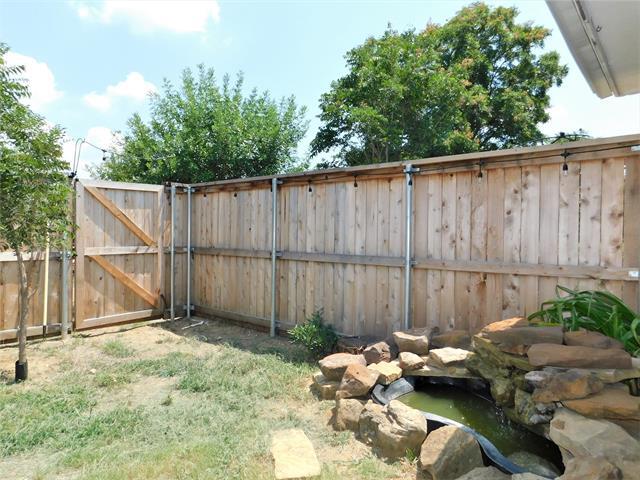 Building Photo - 2039 Britt Dr