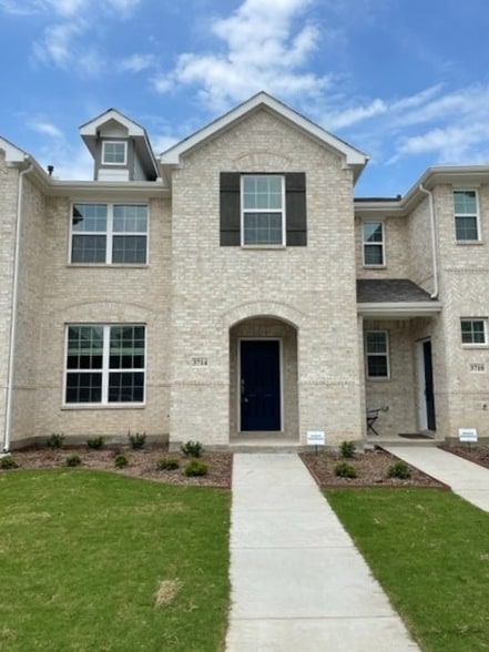 Building Photo - 3714 Malibu Dr