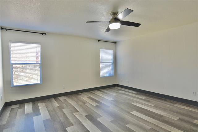 Building Photo - 703 Moss Glen Trail