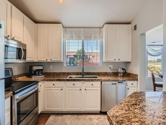 Building Photo - 4500 Copeland Cir