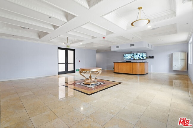 Building Photo - 4848 Wilshire Blvd