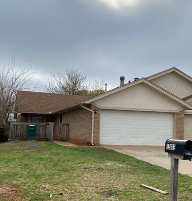 Building Photo - 12602 Abbotts Way