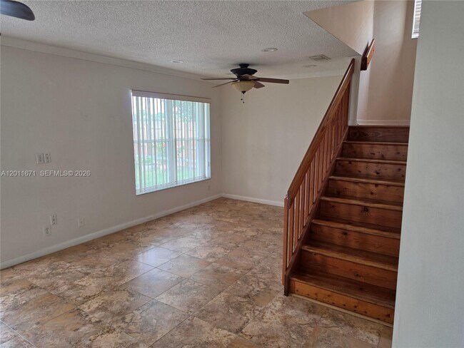 Building Photo - 6178 Buena Vista Dr
