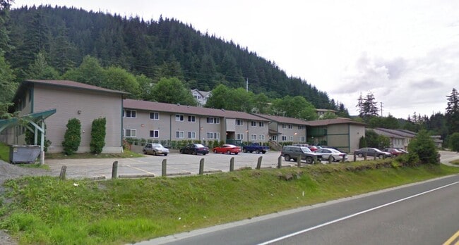 Building Photo - 1717 Douglas Hwy