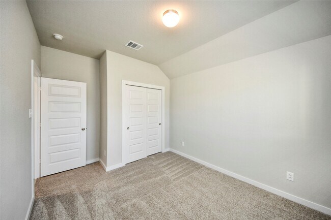 Building Photo - 11834 Maple Oak Dr