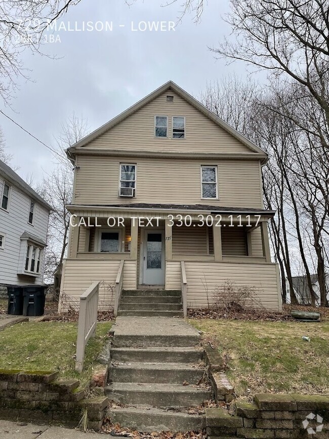 Building Photo - Two bedroom one bathroom apartment for rent