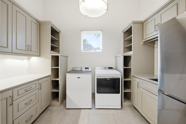 Building Photo - 78 S Badger Lodge Cir