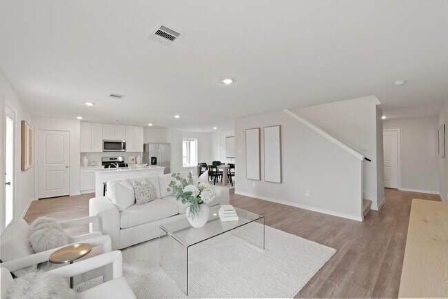 Building Photo - 40954 Seasoned Oak Ln