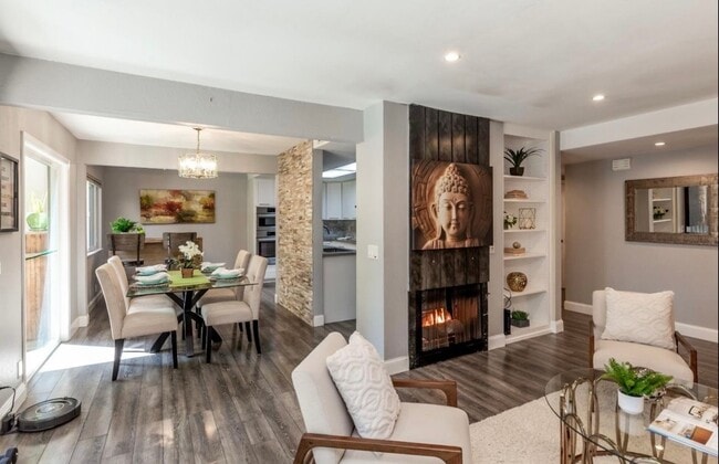Primary Photo - 3BD/2BA – Updated Condo in Coveted Downtow...