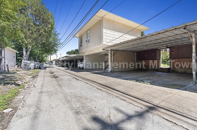 Building Photo - Live Elevated in the Heart of Viridian – S...