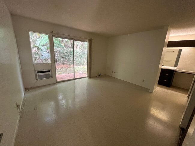 Building Photo - Haiku Knolls (Kaneohe) - LARGE YARD, 3 bed...