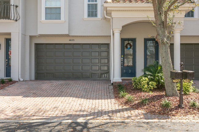 Building Photo - 4625 Overlook Dr NE