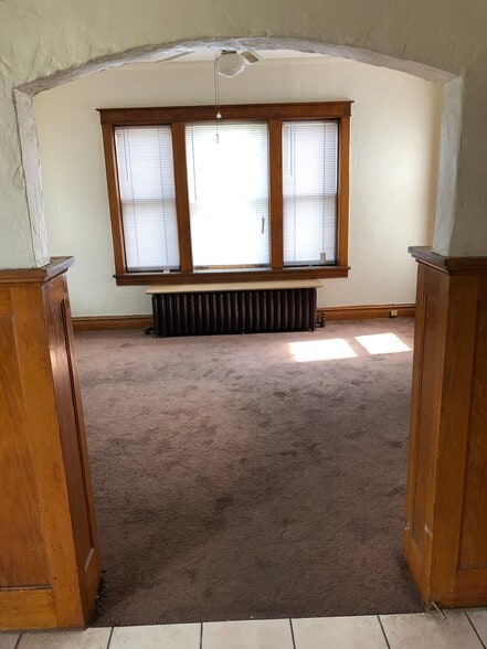 Large living room with natural light throughout entire unit - 2346 122nd St