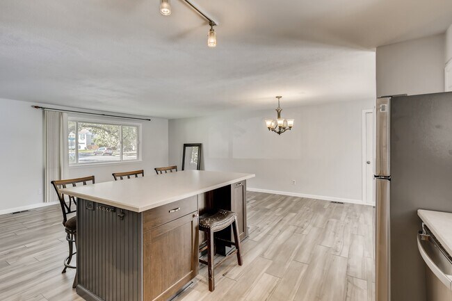 Building Photo - 4641 W Tufts Ave