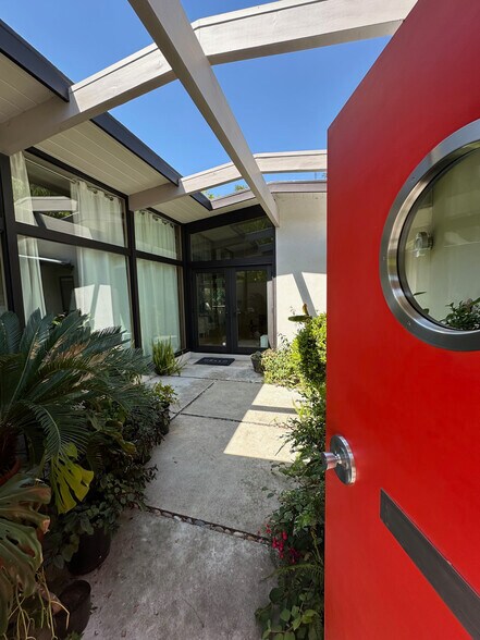 Building Photo - 24 Valleystone Dr