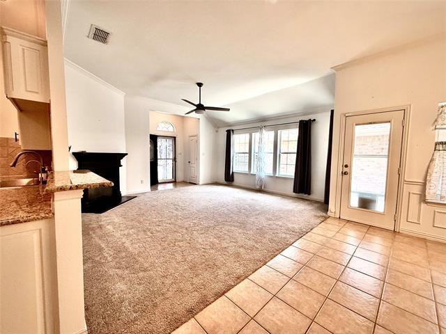 Building Photo - 816 Claycourt Cir