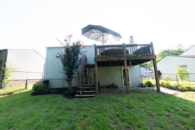 Building Photo - 11019 Neptune Pl