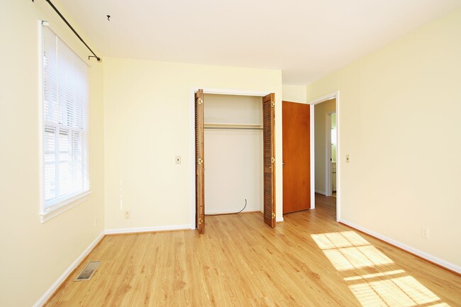 Building Photo - Peaceful & Private Shadwell Mountain Cottage Near I-64 & Pantops