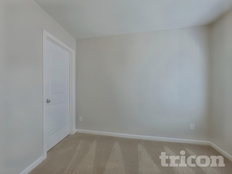 Building Photo - 341 Freeman Cir