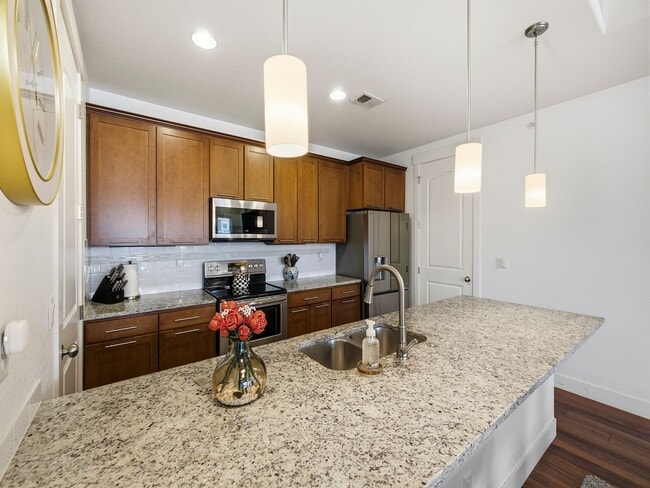 Building Photo - 5851 Dripping Rock Ln