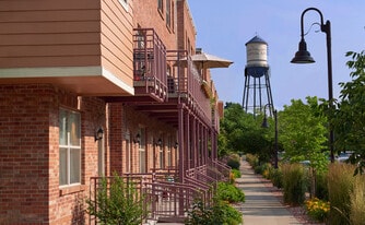 Building Photo - 5498 Zephyr Ct