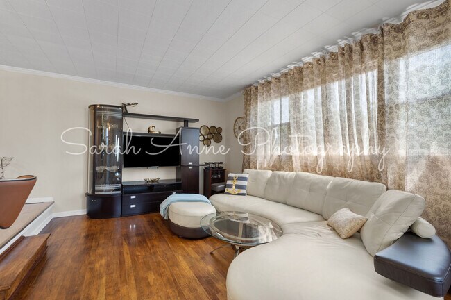 Building Photo - 426 Jefferson St