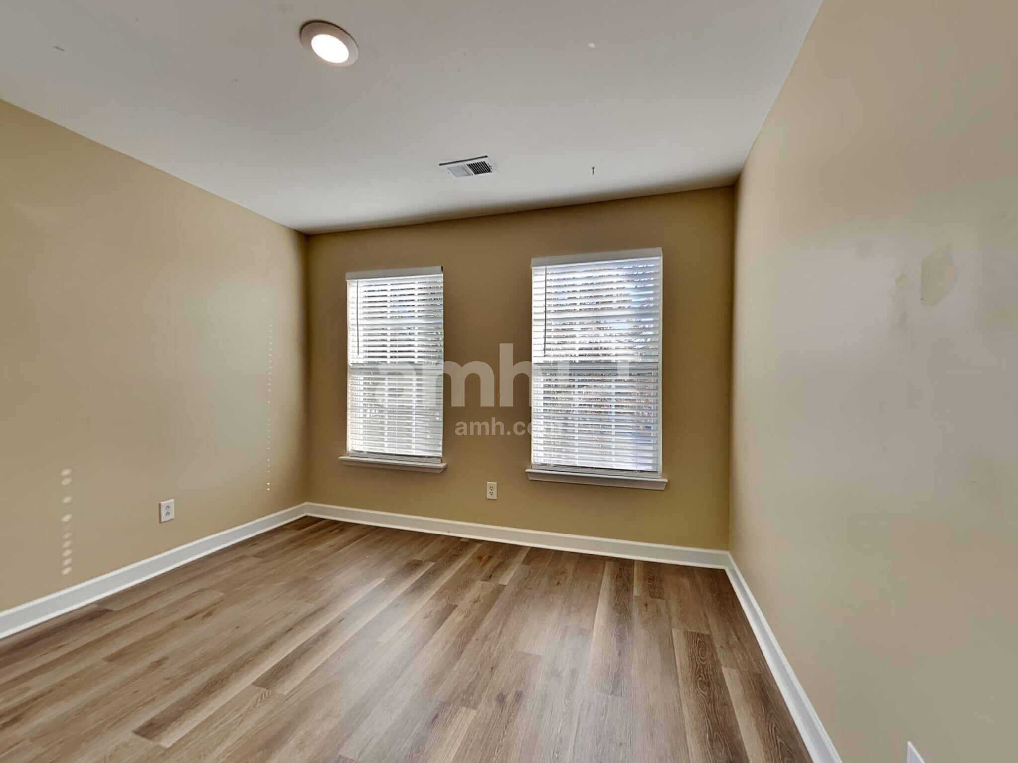 Building Photo - 3014 Argyll Dr