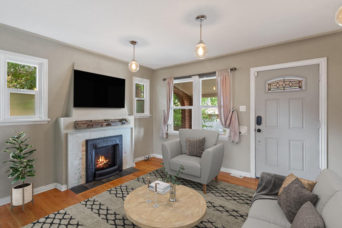 Building Photo - Brick bungalow-style Clayton home near Sch...
